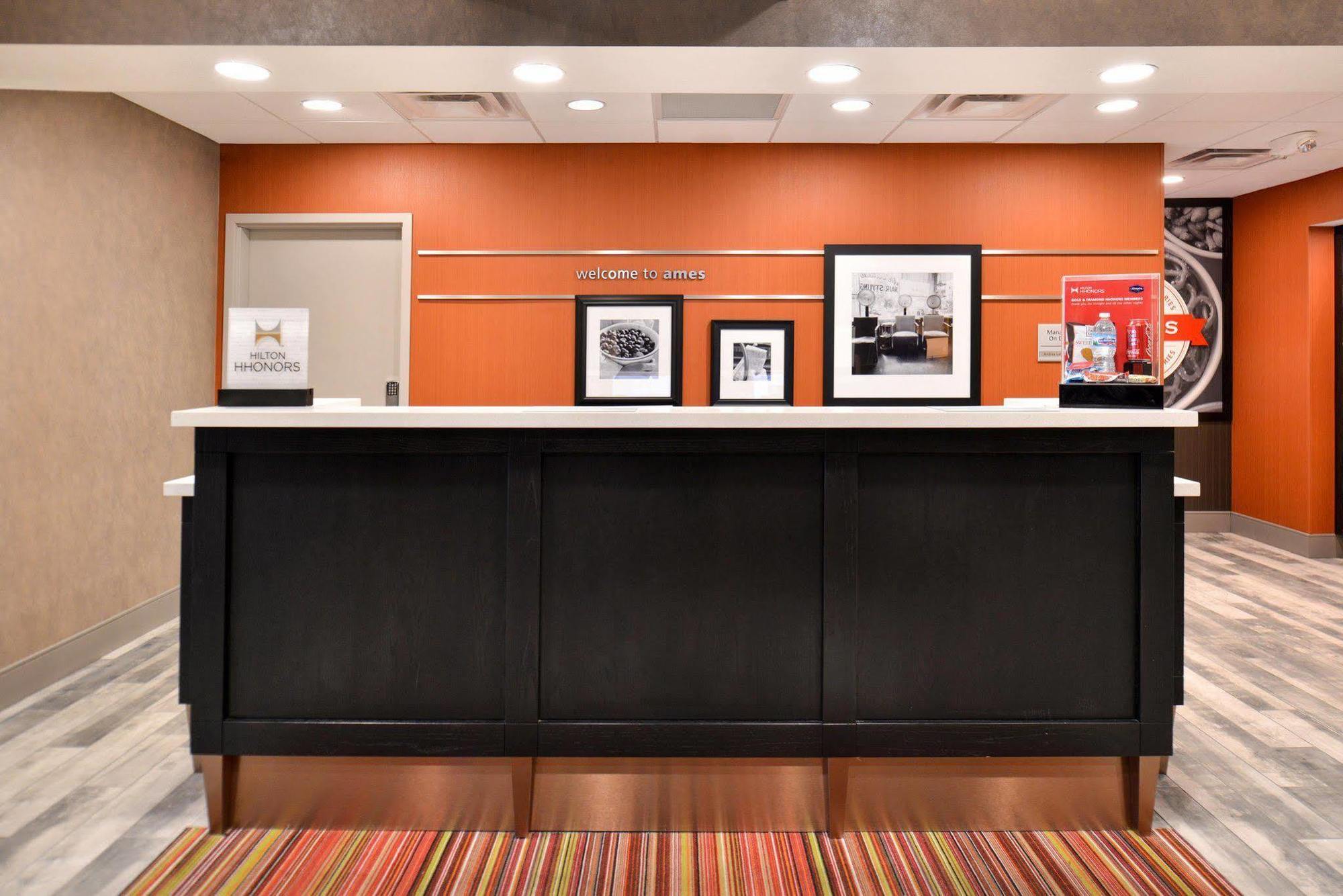 Hampton Inn And Suites Ames, Ia Eksteriør bilde