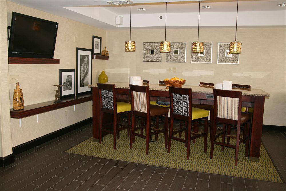 Hampton Inn And Suites Ames, Ia Eksteriør bilde